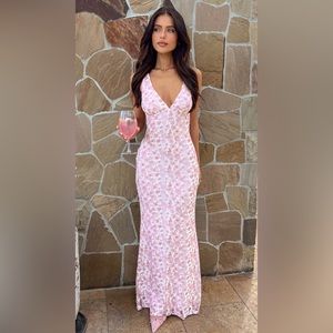 Farida Pink Lace Maxi Dress •NEW WITH TAGS•